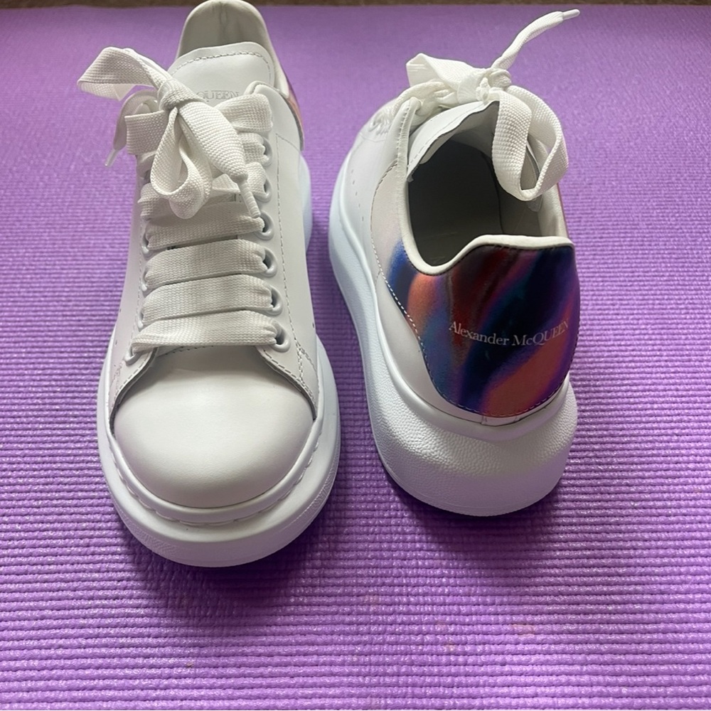 New designer sneakers size 36 in women